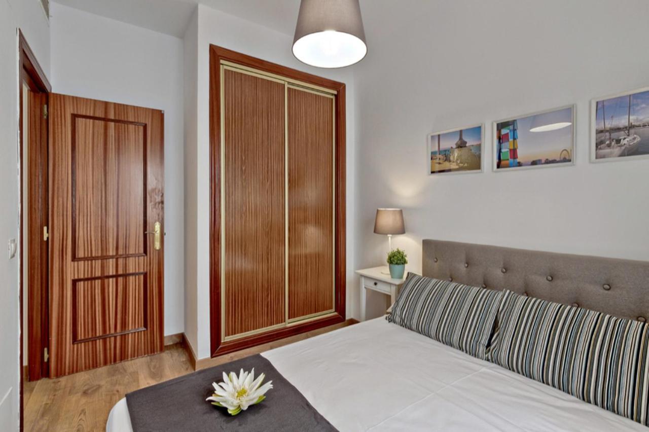 Del Parque Flats - Ollerias 3 Apartment มาลากา ภายนอก รูปภาพ