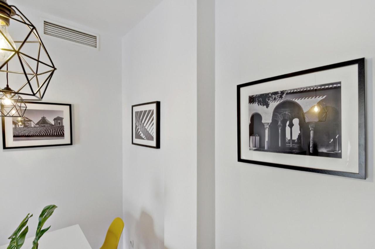 Del Parque Flats - Ollerias 3 Apartment มาลากา ภายนอก รูปภาพ