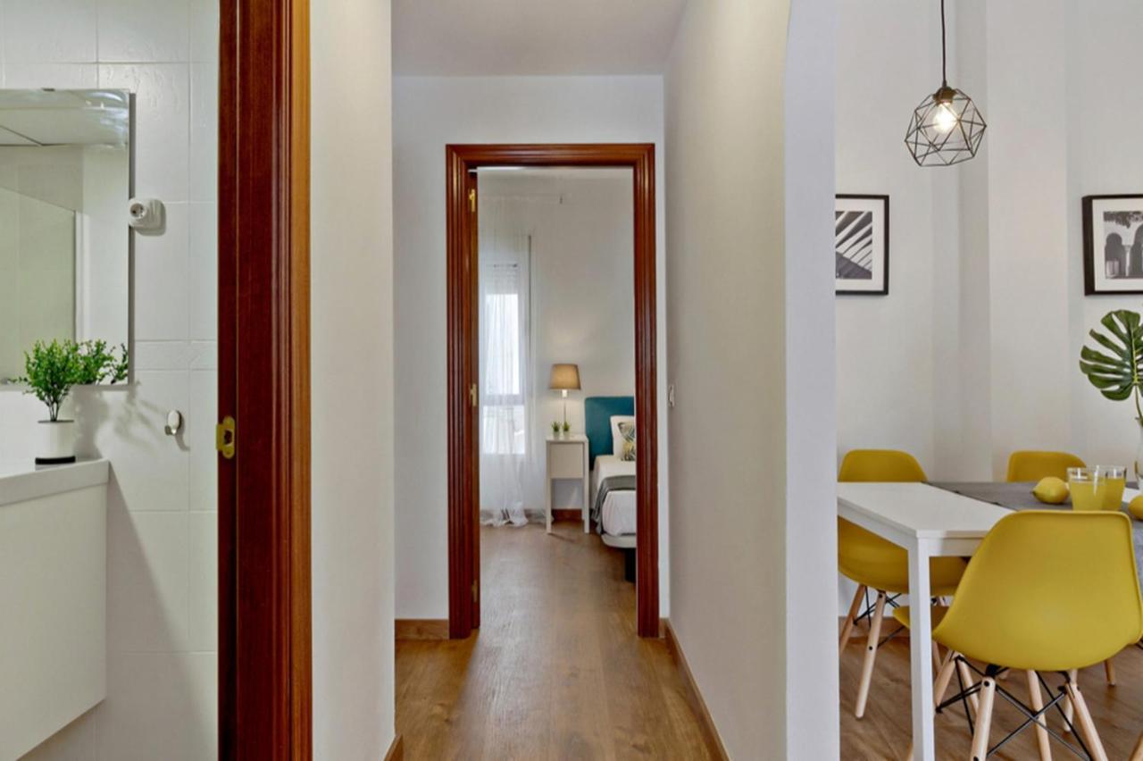 Del Parque Flats - Ollerias 3 Apartment มาลากา ภายนอก รูปภาพ